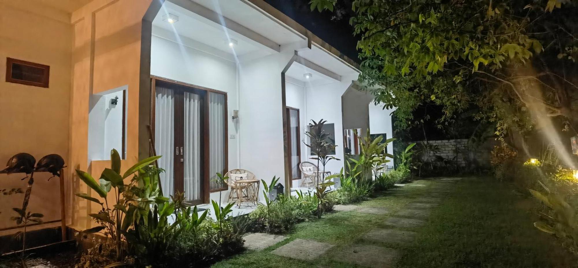 The Hill View Lombok Hotel Kuta  Exterior foto
