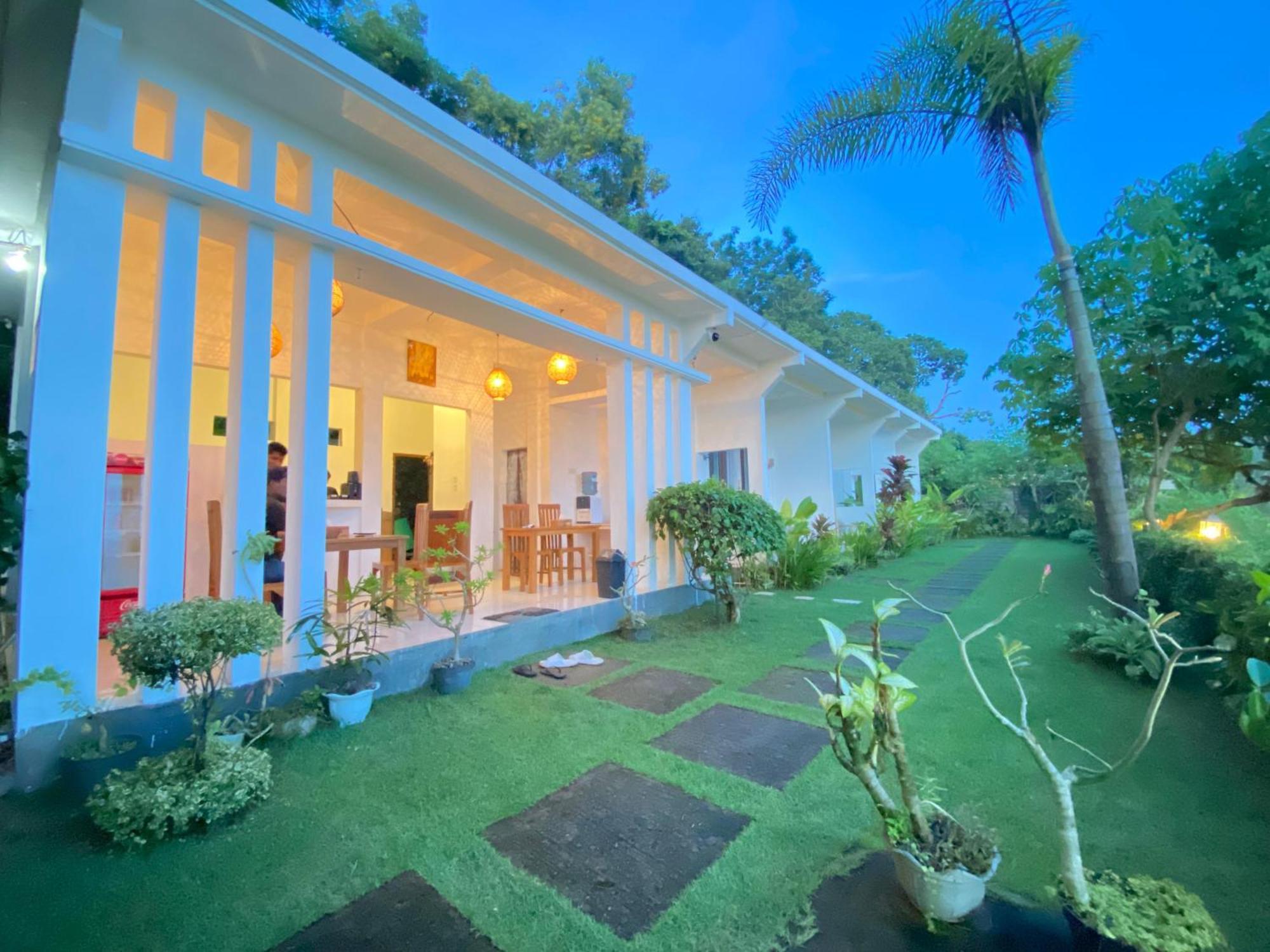 The Hill View Lombok Hotel Kuta  Exterior foto
